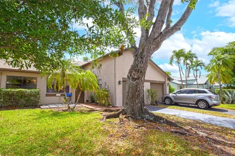 8202 NW 100th Drive Tamarac FL 33321