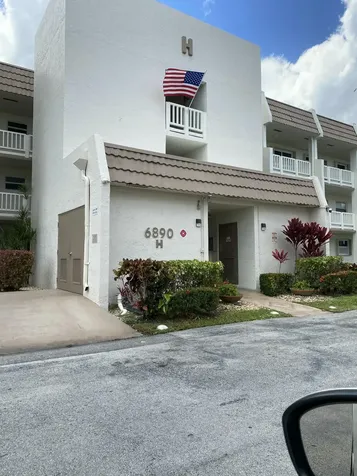 6890 Royal Palm Boulevard Margate FL 33063