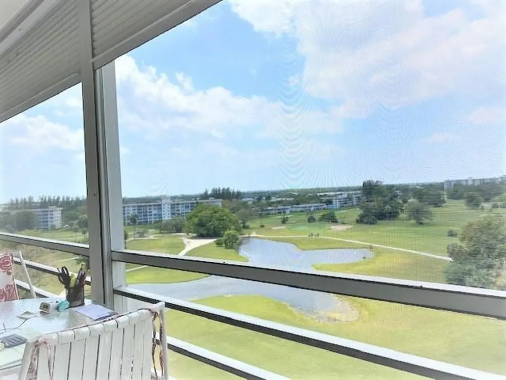 2671 S Course Drive Pompano Beach FL 33069