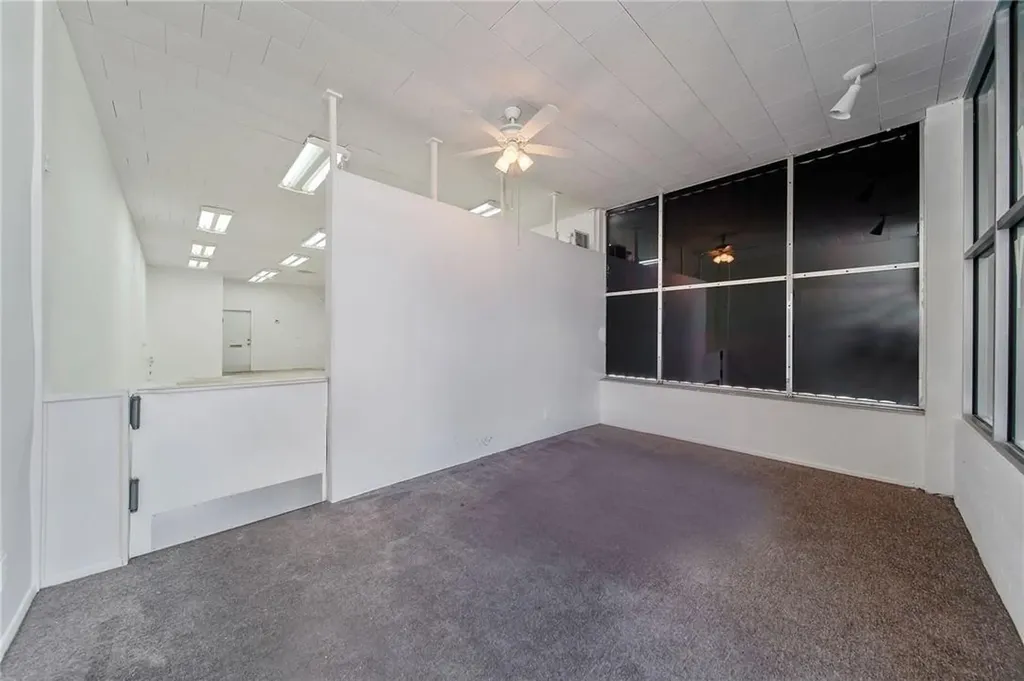 1900 E Oakland Park Boulevard Fort Lauderdale FL 33306