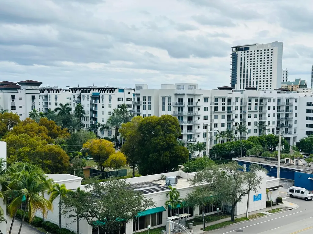 533 NE 3rd Avenue Fort Lauderdale FL 33301