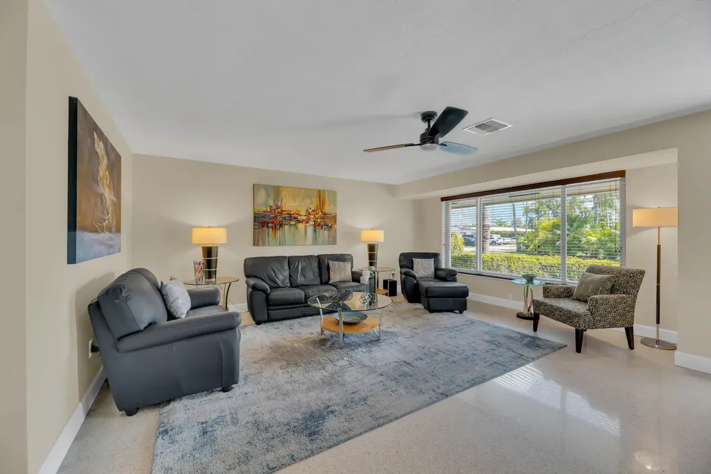 2401 NE 17th Terrace Wilton Manors FL 33305