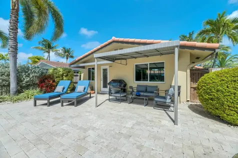 2401 NE 17th Terrace Wilton Manors FL 33305