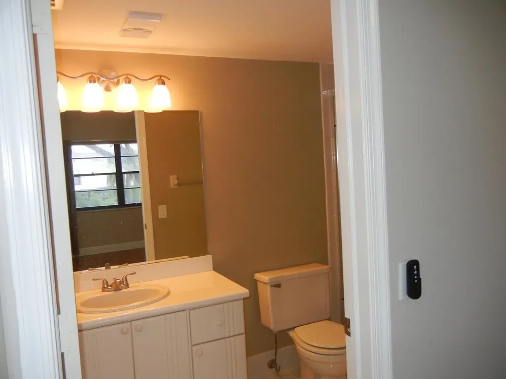 23398 Lyons Road Boca Raton FL 33428