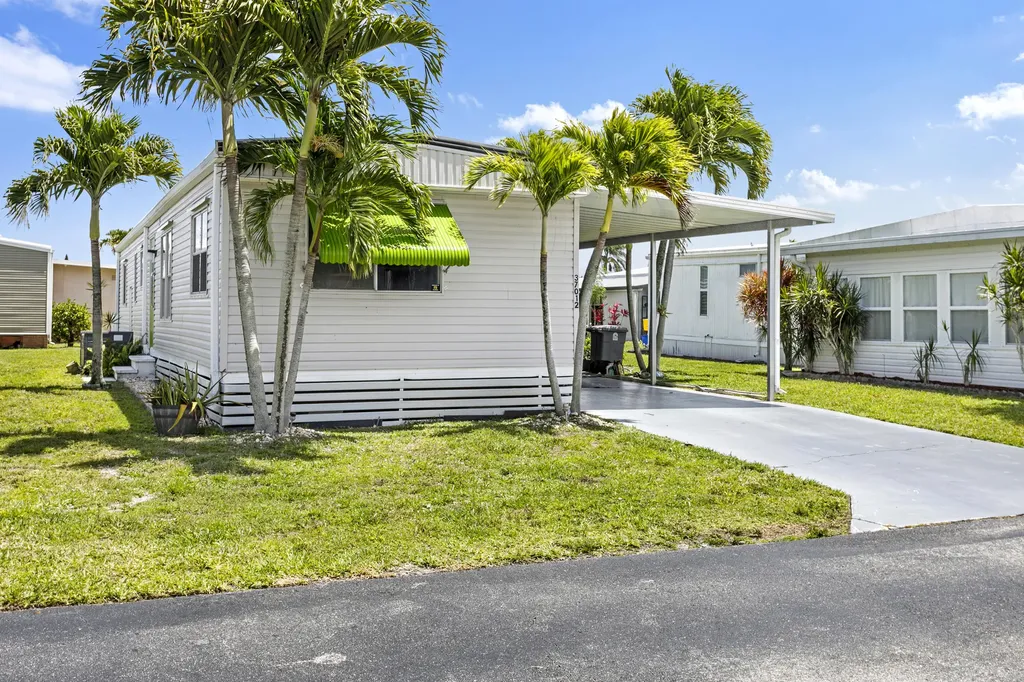 37012 Exuma Bay Boynton Beach FL 33436