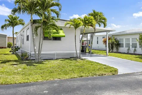 37012 Exuma Bay Boynton Beach FL 33436