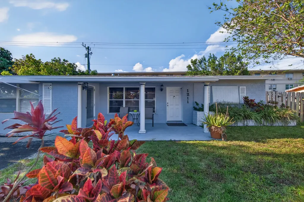 1211 NE 35th Street Pompano Beach FL 33064
