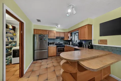1211 NE 35th Street Pompano Beach FL 33064