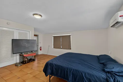1211 NE 35th Street Pompano Beach FL 33064