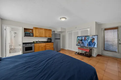 1211 NE 35th Street Pompano Beach FL 33064