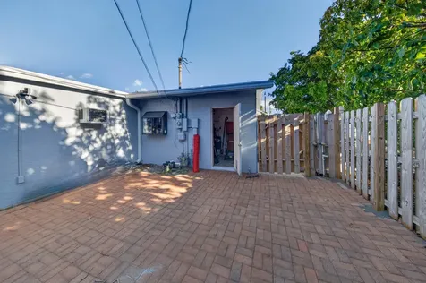 1211 NE 35th Street Pompano Beach FL 33064