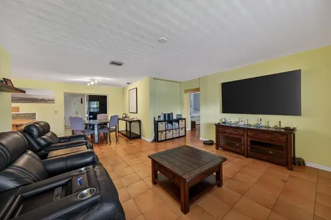 1211 NE 35th Street Pompano Beach FL 33064