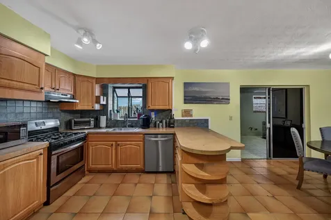 1211 NE 35th Street Pompano Beach FL 33064