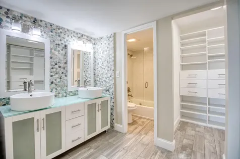 100 Bayview Drive Sunny Isles Beach FL 33160