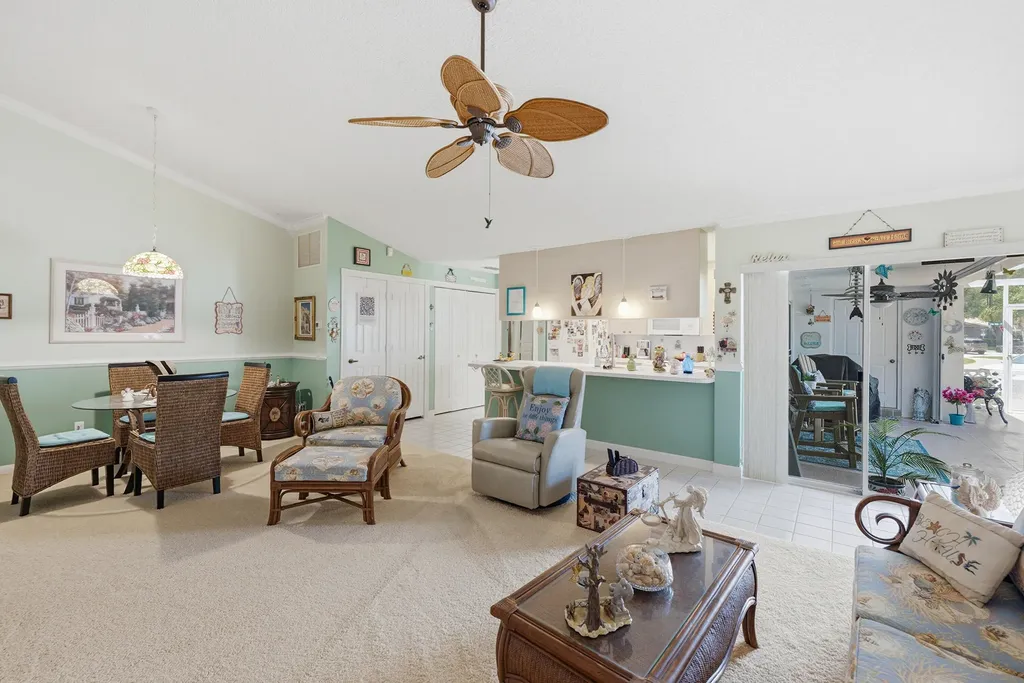 2101 Pin Oak Court Palm Beach Gardens FL 33410