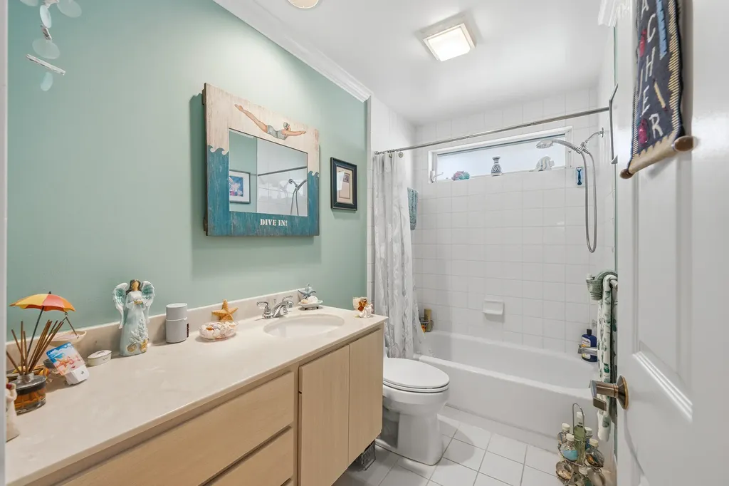 2101 Pin Oak Court Palm Beach Gardens FL 33410