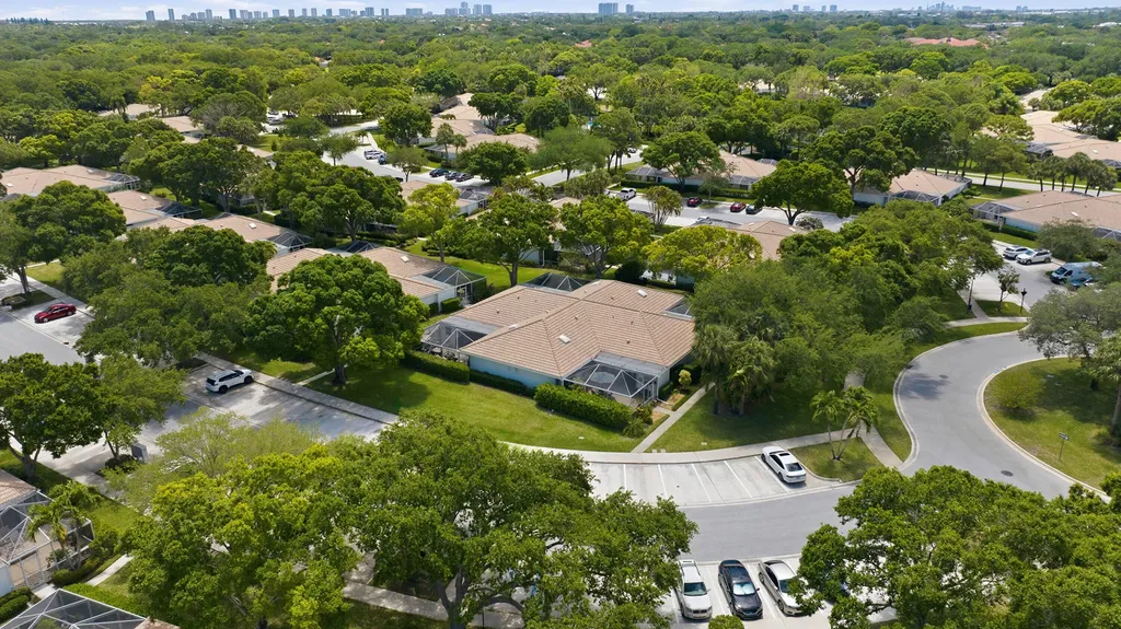 2101 Pin Oak Court Palm Beach Gardens FL 33410