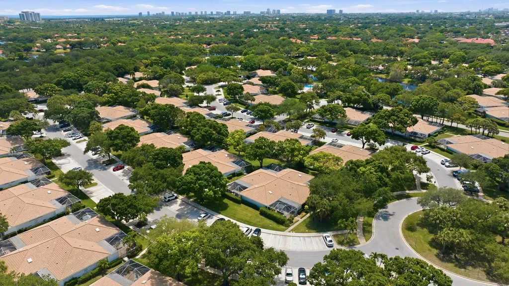 2101 Pin Oak Court Palm Beach Gardens FL 33410