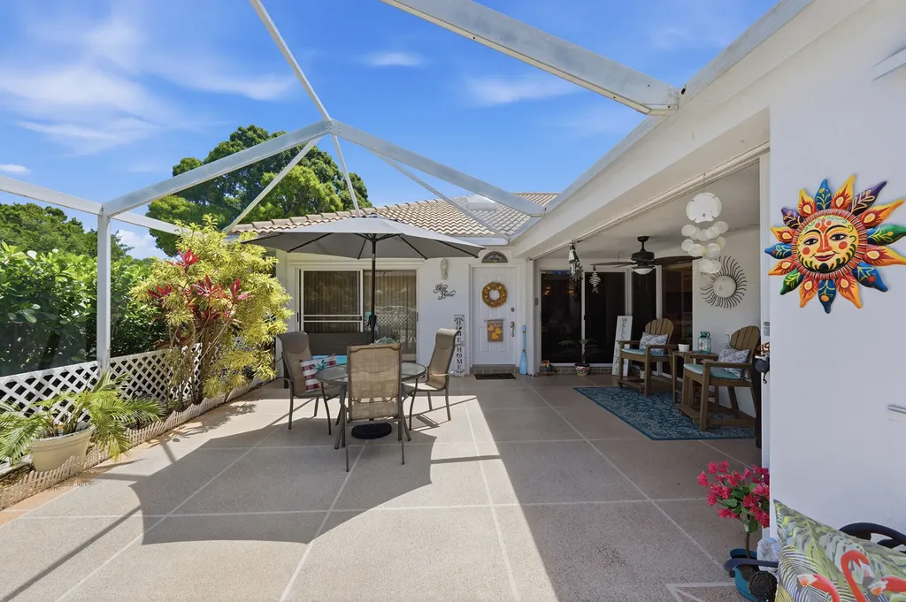 2101 Pin Oak Court Palm Beach Gardens FL 33410