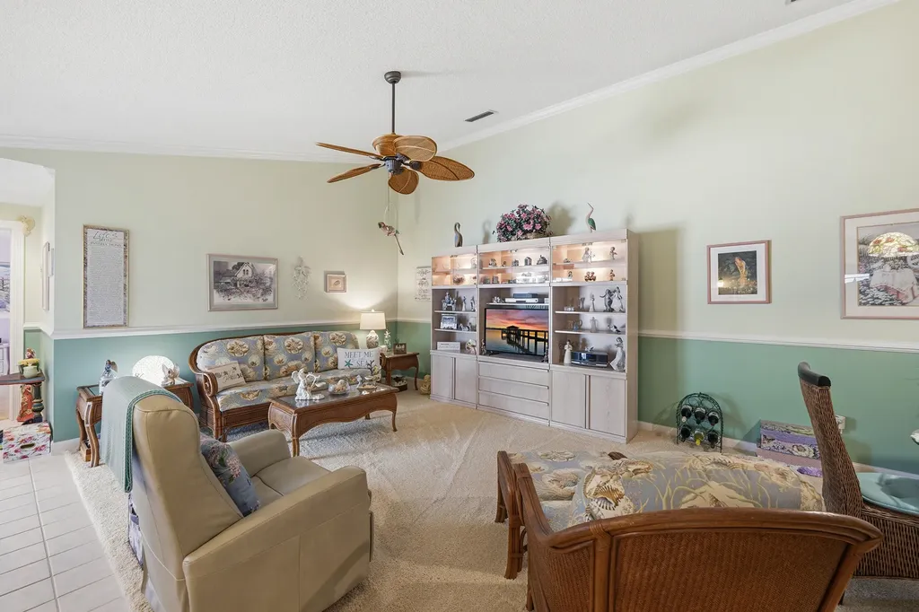 2101 Pin Oak Court Palm Beach Gardens FL 33410