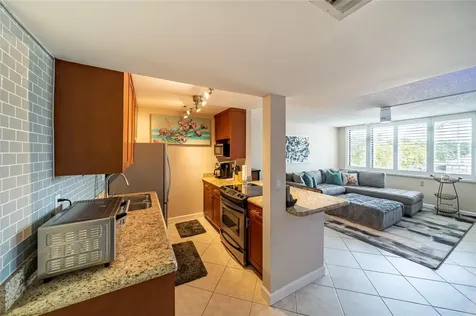 1901 N Andrews Avenue Wilton Manors FL 33311