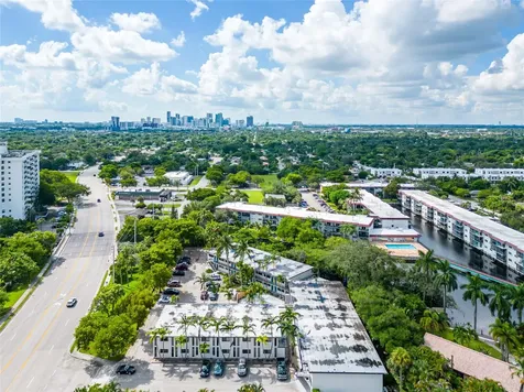 1901 N Andrews Avenue Wilton Manors FL 33311
