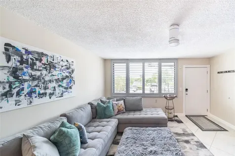 1901 N Andrews Avenue Wilton Manors FL 33311