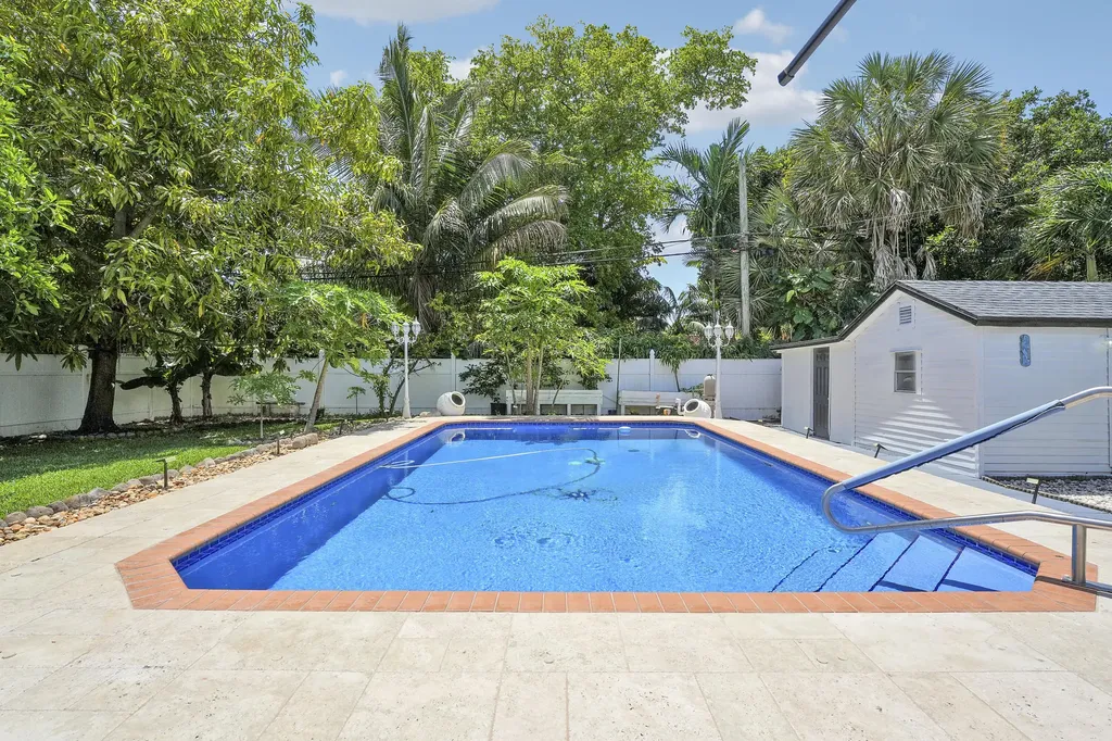 1360 SW 32nd Street Fort Lauderdale FL 33315