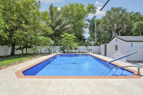 1360 SW 32nd Street Fort Lauderdale FL 33315