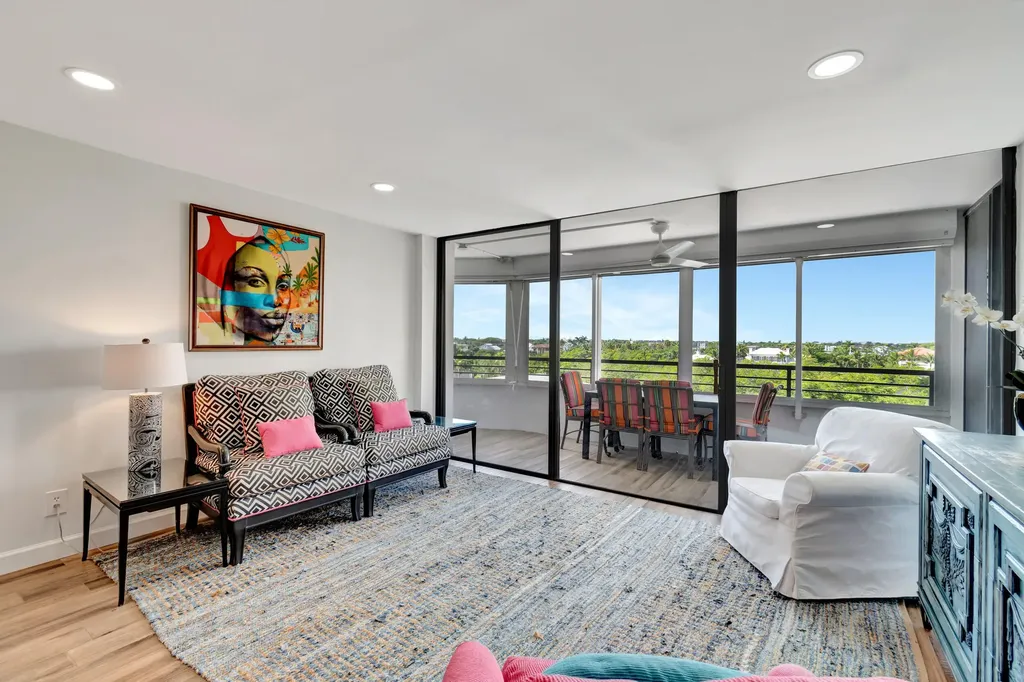 3589 S Ocean Boulevard South Palm Beach FL 33480