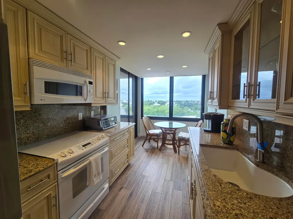 3589 S Ocean Boulevard South Palm Beach FL 33480
