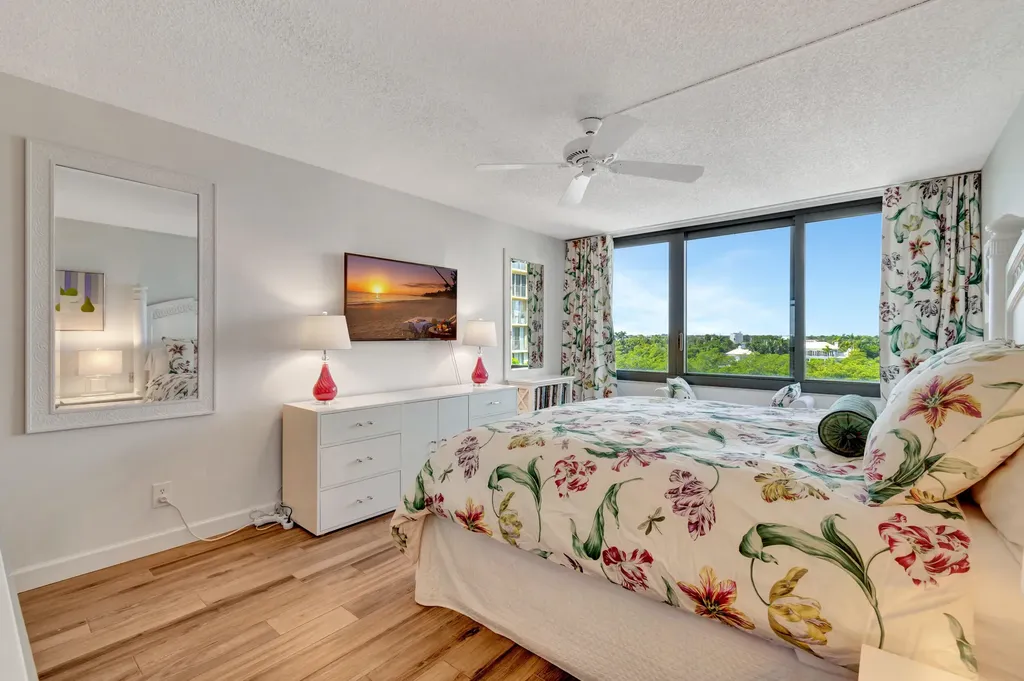 3589 S Ocean Boulevard South Palm Beach FL 33480