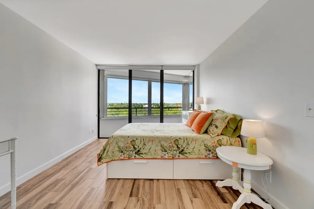 3589 S Ocean Boulevard South Palm Beach FL 33480