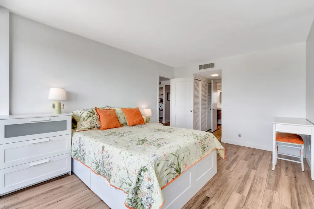 3589 S Ocean Boulevard South Palm Beach FL 33480
