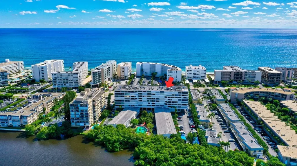 3589 S Ocean Boulevard South Palm Beach FL 33480