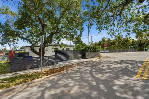 1770 SW 17th Avenue Miami FL 33145