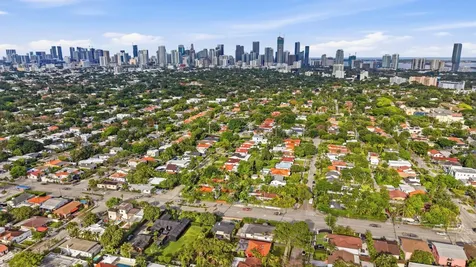 1770 SW 17th Avenue Miami FL 33145