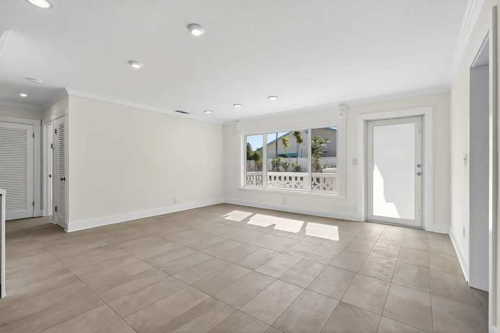 624 Southwind Circle North Palm Beach FL 33408
