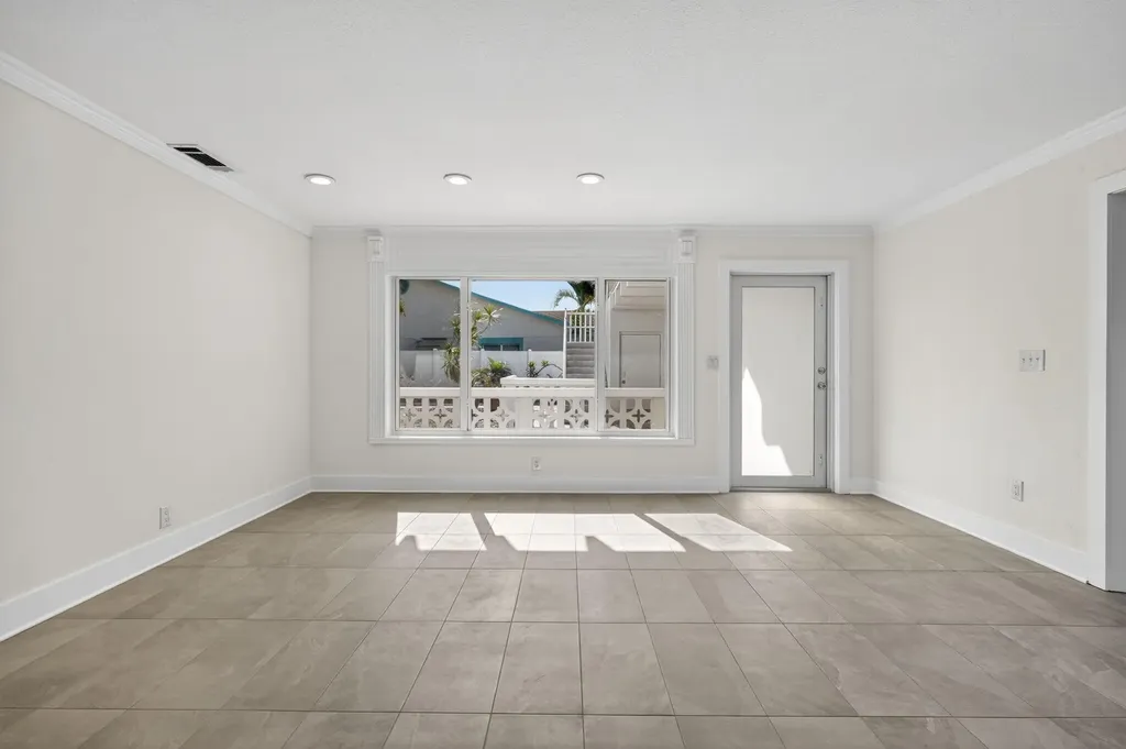 624 Southwind Circle North Palm Beach FL 33408