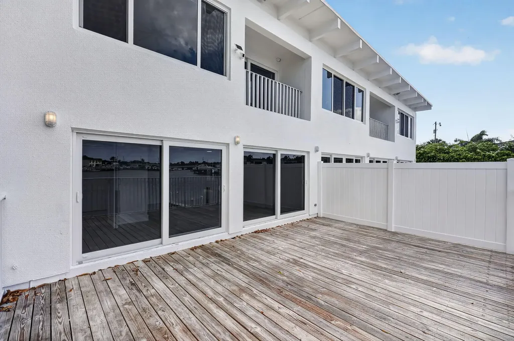 624 Southwind Circle North Palm Beach FL 33408