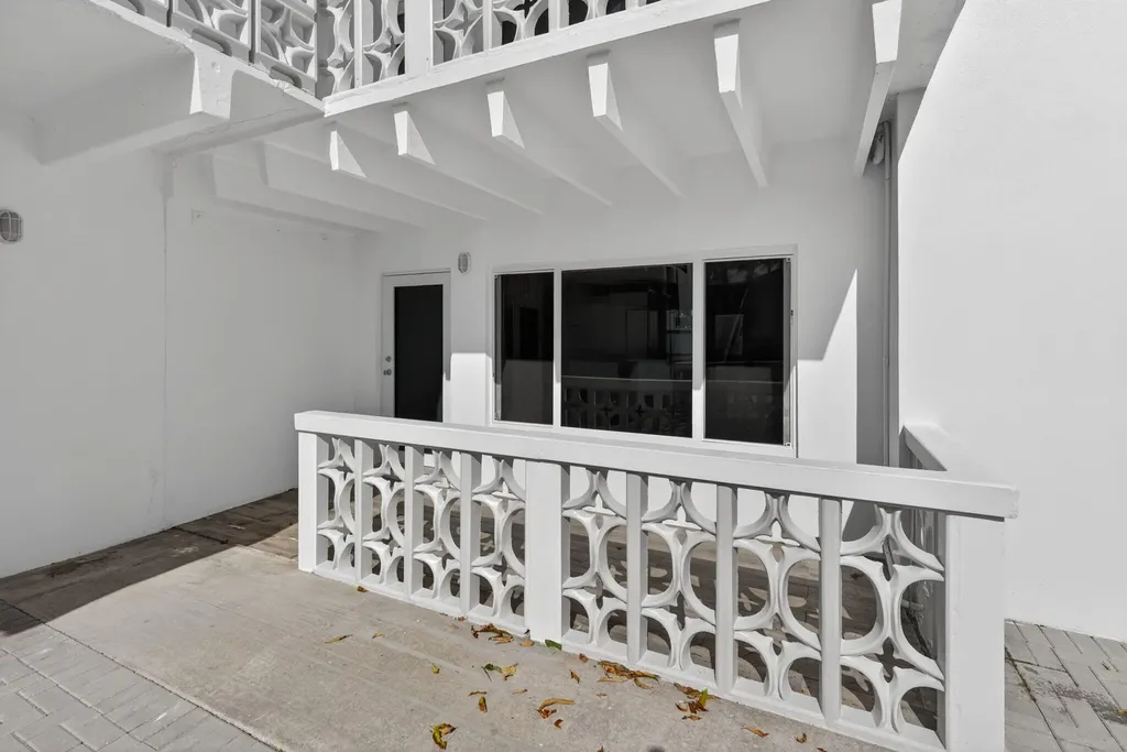 624 Southwind Circle North Palm Beach FL 33408