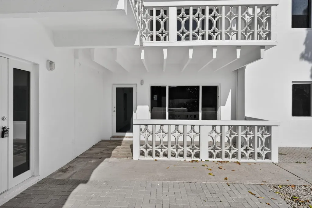 624 Southwind Circle North Palm Beach FL 33408