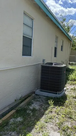 1601 N 17th Street Fort Pierce FL 34950