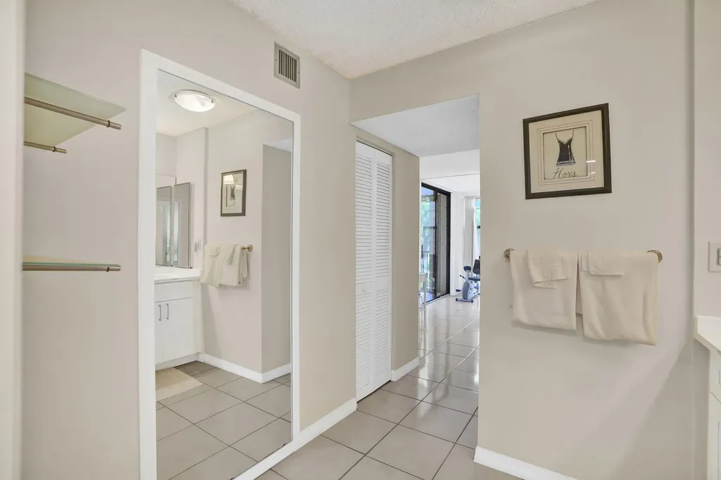2800 N 46th Avenue Hollywood FL 33021