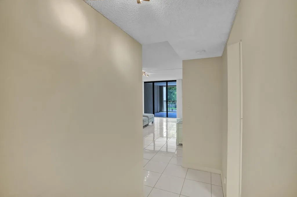 2800 N 46th Avenue Hollywood FL 33021
