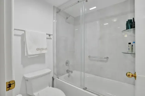 2800 N 46th Avenue Hollywood FL 33021