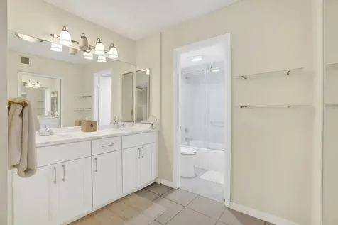 2800 N 46th Avenue Hollywood FL 33021