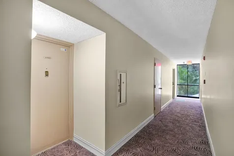 2800 N 46th Avenue Hollywood FL 33021