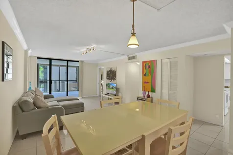 2800 N 46th Avenue Hollywood FL 33021