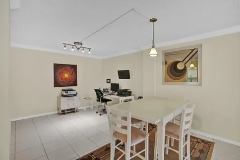 2800 N 46th Avenue Hollywood FL 33021